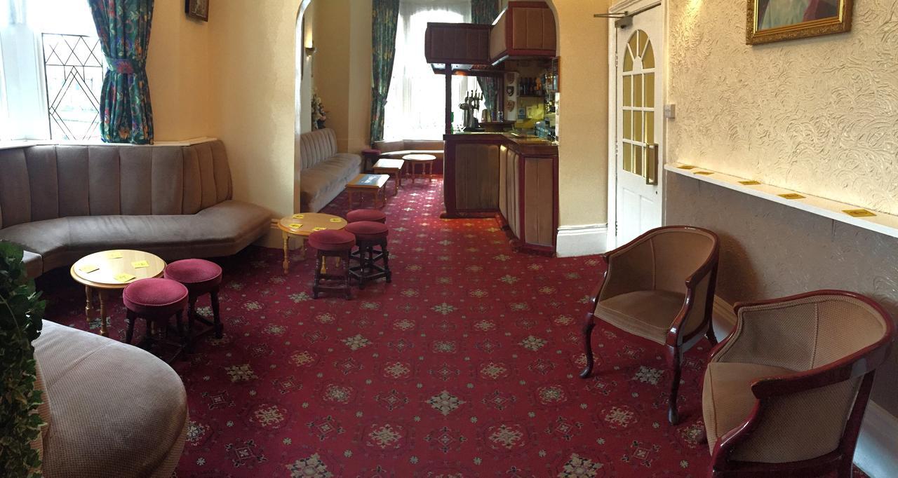 The Talbot Hotel Саутпорт Екстериор снимка